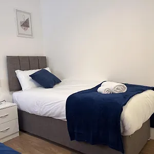 Apartment Wembley Stadium, Modern&cozy With Garden London