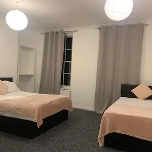 Guest house Warren Street *