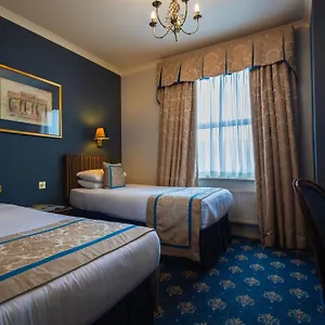 Hotel London Lodge Hotel 3*