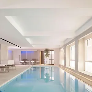 Park Plaza Riverbank