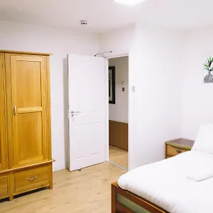 5 Bedroom Sidcup