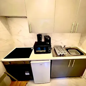 Ground Floor Flat *