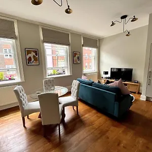 Stunning 2 Bedroom In Marylebone High St Apartment