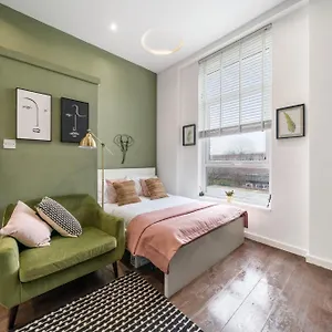 Stunning Studio Flats In Penge Apartment *