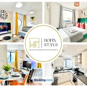 Weekly Or Monthly - Relocation & Business - 4 Guests - By Hofin Stays Short Lets & Serviced Apartment