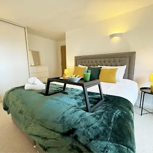 Vibrant 2 Bed In Hoxton And Shoreditch Apartment