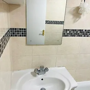 Room In Wembley Apartment London