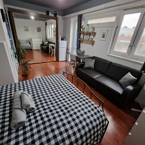 Homestay Spacious Private Balcony - Central - Zone 1 - Elephant And Castle