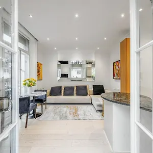 Apartment Beautiful One Bedroom Flat In Knightsbridge London