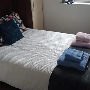Notting Hill Next Door Bedroom In The Share Flat London
