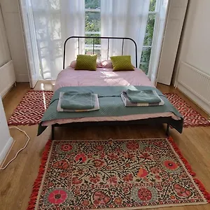 Apartment Primrose Hill - Charming, Cosy, 2 Double Bedrooms *