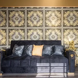Lux Versace Pad Sleeps 10 Hot Tub, Cinema & Games Apartment