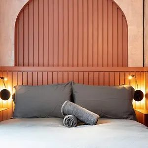 1lsr - High-end Luxury 2 Bed Designer * London
