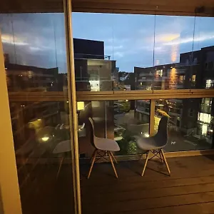2 Bedroom In Cricklewood Apartment *