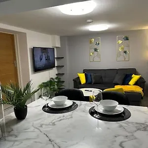 Stylish Entire 2bed *