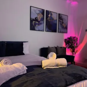 Apartment In Camden, Location London