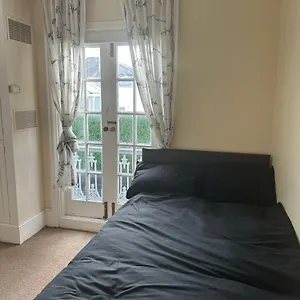 Double Bedroom In Homestay *