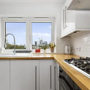 Apartment Stylish 2br Flat Bridge Views