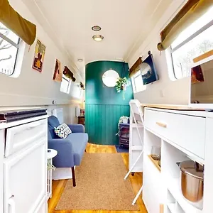 Executive Houseboat In Little Venice * Londres