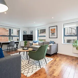 Oxford Street - Mayfair Apartment London