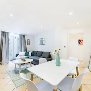 Cs Lancaster Gate *