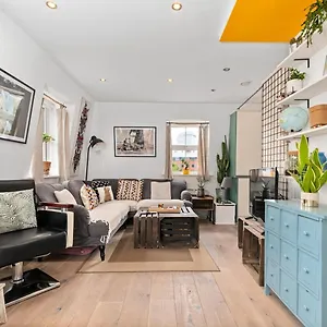 Guestready - Artsy Penthouse In Heart Of The
