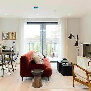 The Brondesbury Scenery - Bright 1bdr Flat With Balcony & Parking London