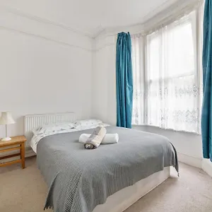Calderon Road London