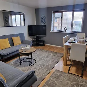 Modern 2 Bedroom London