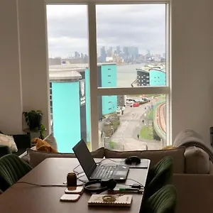 Apartment Entire Home/flat. View. Location. Transport.