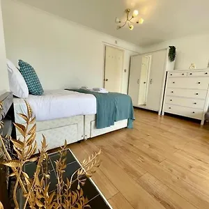 Thamesview Canary Wharf With Freeparking * London