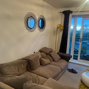 Apartment Impeccable 2-bed In Orpington