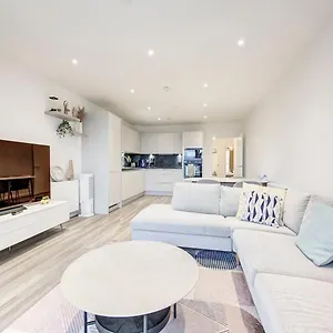 Guestready - Cosmopolitan Living In *
