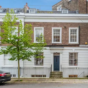 Holiday home Centrally Located Stunning 3bed 2bath Se1