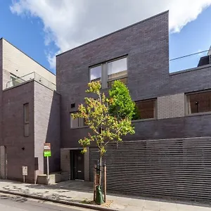 Apartment Stunning 5-bedroom Retreat In The Heart Of London