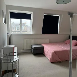 Kensington Place * London