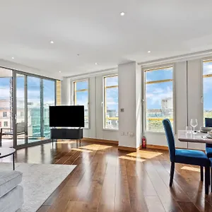 3bed 3bath With 2xbalconies In * London