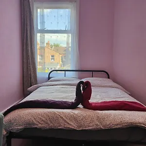 Guest house Charming Double Bed Retreat *