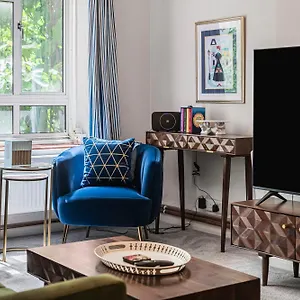 Pass The Keys - Modern Trendy Battersea London