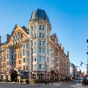 Radisson Blu Hotel, Bloomsbury Hotel 4*