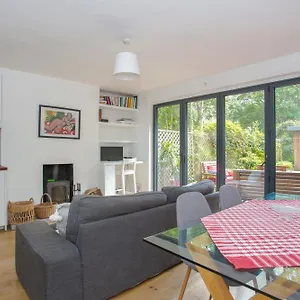 Apartment Modern 3 Bedroom In Brixton *