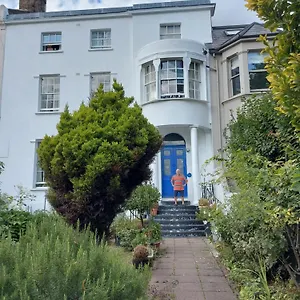 Morrone House