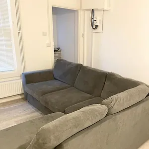 1 Bedroom Cosy Spacious *
