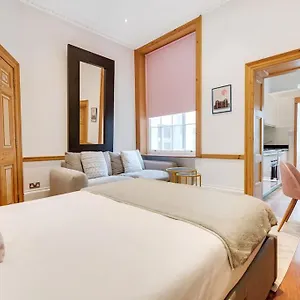 Signature Marble Arch