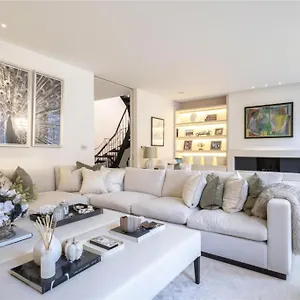 Holiday home Flagship Luxury Villa. Near Mayfair And Hyde Park - Sleeps 16 *