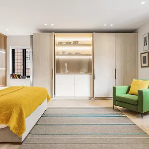 Luxury In Cadogan Square Iii Apartment