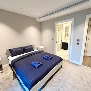 Vauxhall Lux Apartment