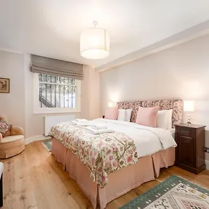 Apartment Capital Wetherby Place *