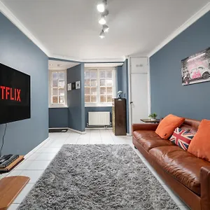 Apartment 5 Star Kings Cross 2-bed Apt For 5 Guests London