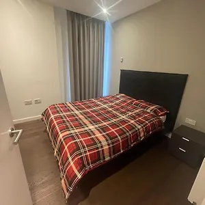 Roberts 2 Bed London